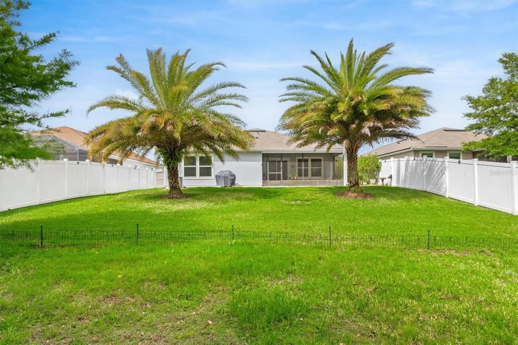 For Sale: $399,900 (2 beds, 2 baths, 1777 Square Feet)