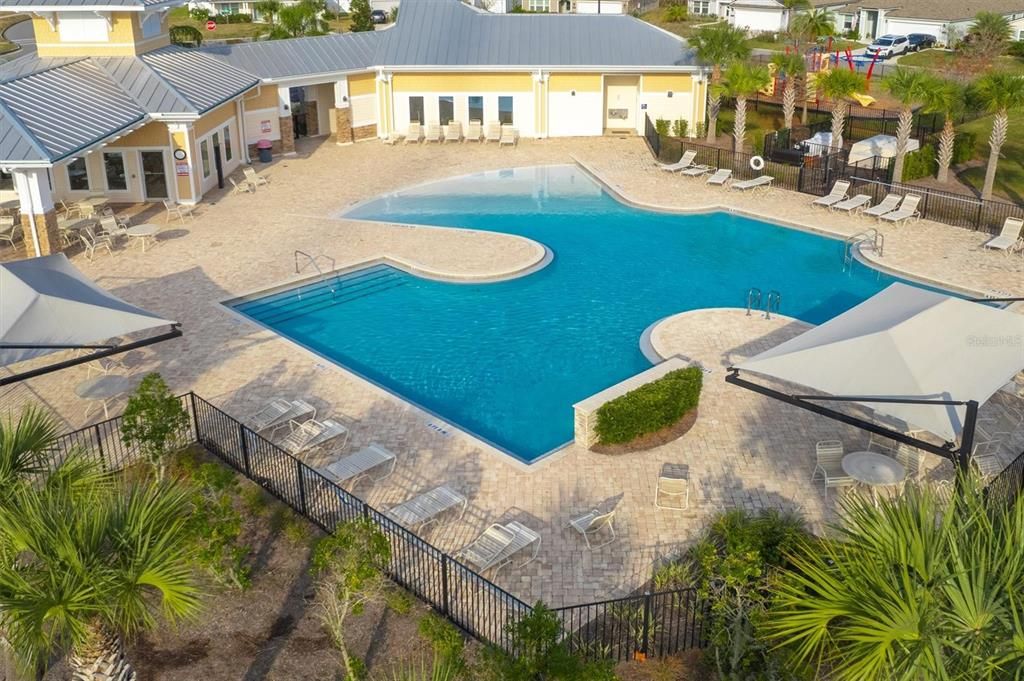 For Sale: $399,900 (2 beds, 2 baths, 1777 Square Feet)