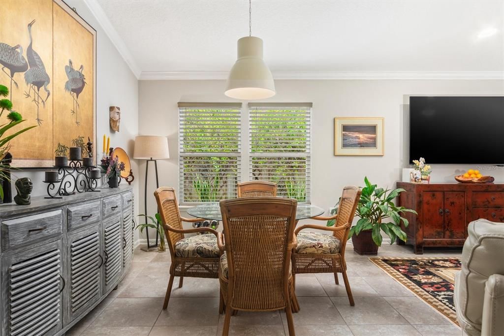 For Sale: $399,900 (2 beds, 2 baths, 1777 Square Feet)