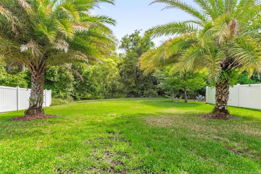 For Sale: $399,900 (2 beds, 2 baths, 1777 Square Feet)