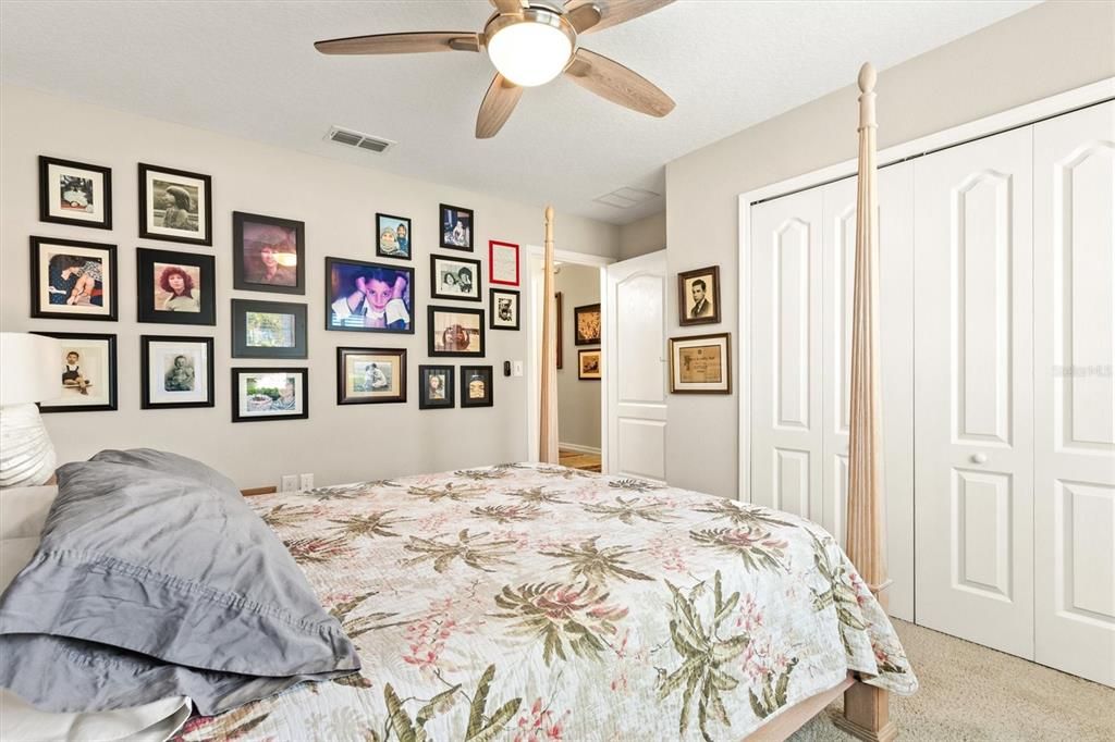 For Sale: $399,900 (2 beds, 2 baths, 1777 Square Feet)