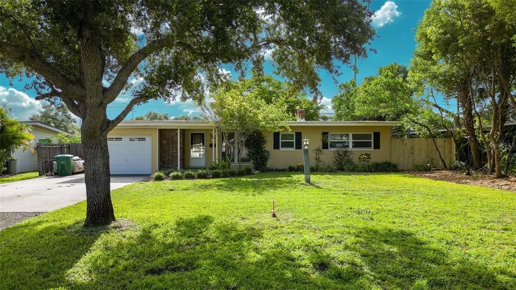 Recently Sold: $525,000 (3 beds, 1 baths, 1191 Square Feet)