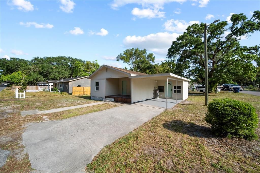 Activo con contrato: $199,900 (2 camas, 1 baños, 863 Pies cuadrados)