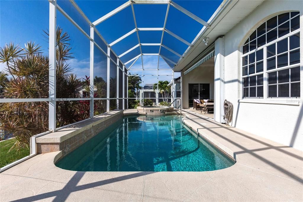 Active With Contract: $765,000 (3 beds, 2 baths, 2024 Square Feet)