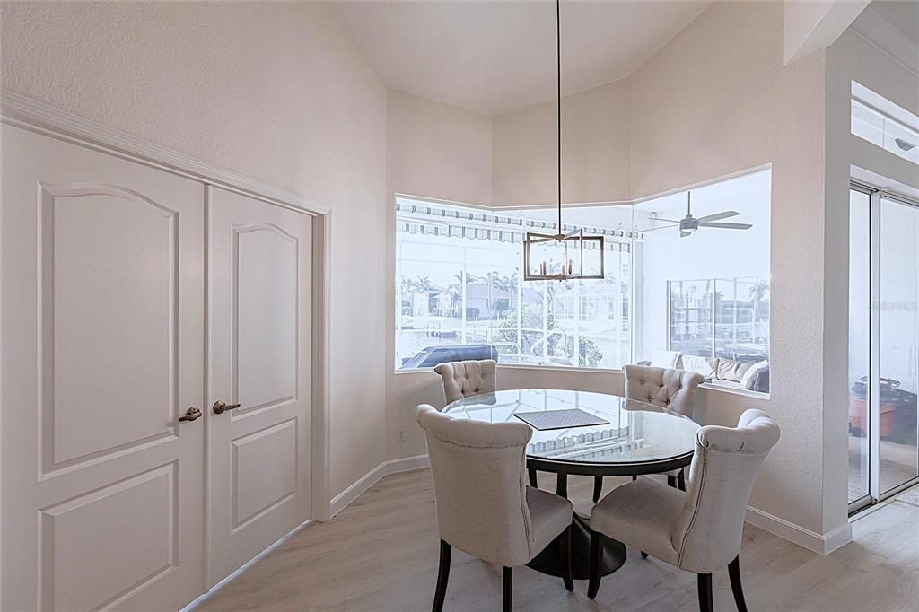 Active With Contract: $765,000 (3 beds, 2 baths, 2024 Square Feet)