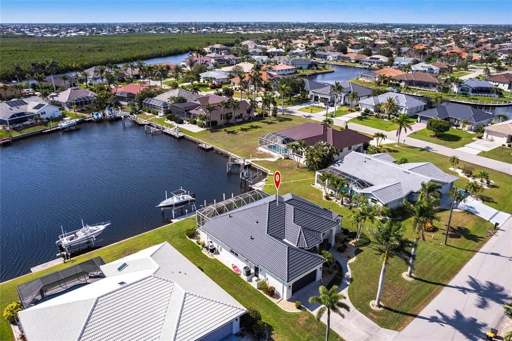 Active With Contract: $765,000 (3 beds, 2 baths, 2024 Square Feet)