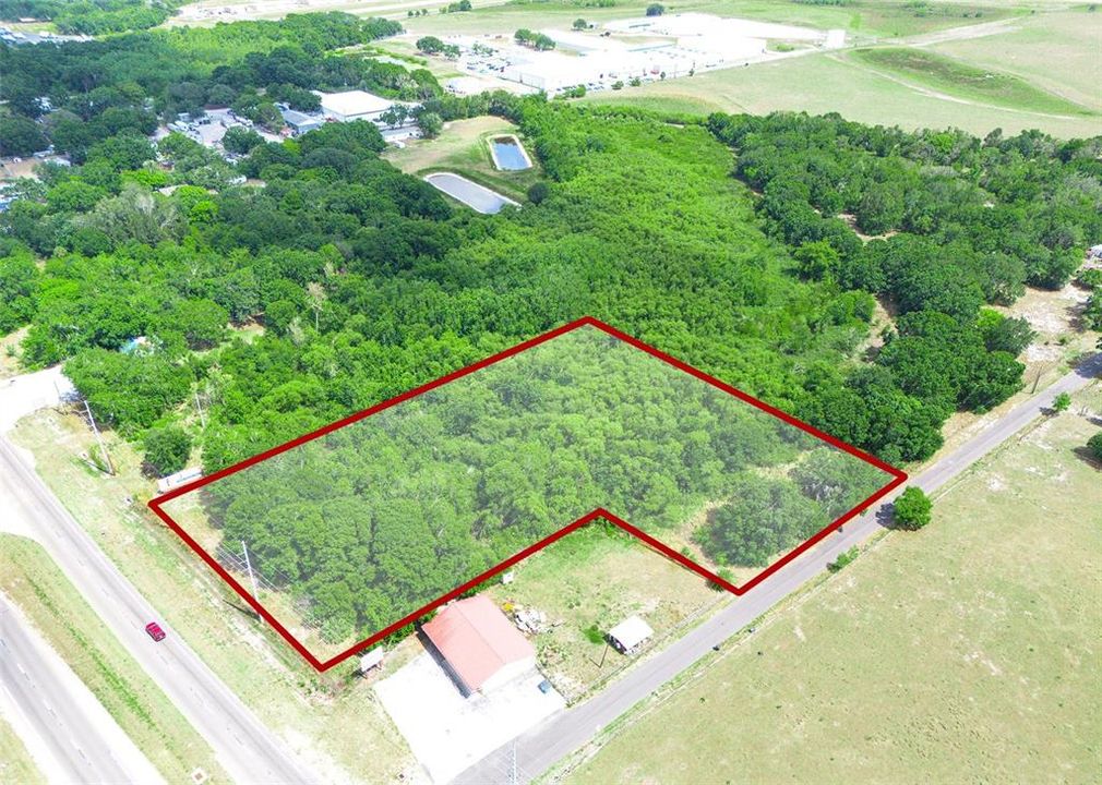 En Venta: $825,000 (3.61 acres)