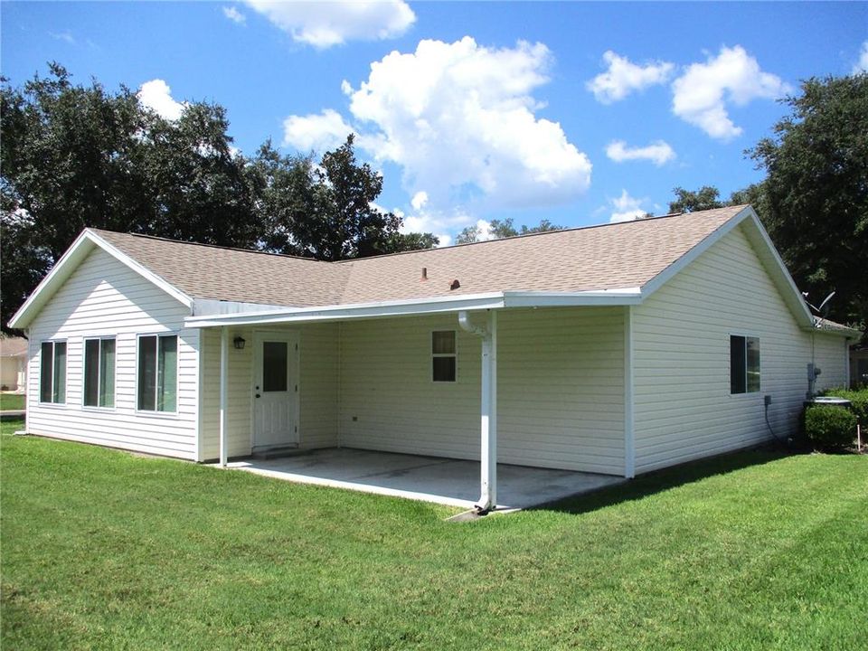 Под контрактом: $224,000 (2 спален, 2 ванн, 1536 Квадратных фут)