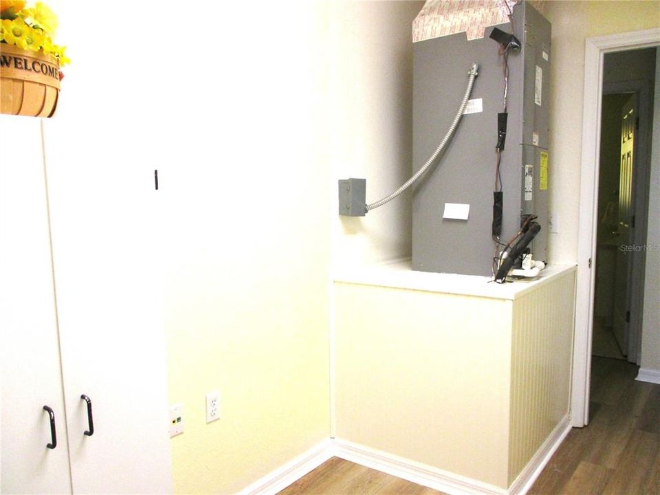 Под контрактом: $224,000 (2 спален, 2 ванн, 1536 Квадратных фут)