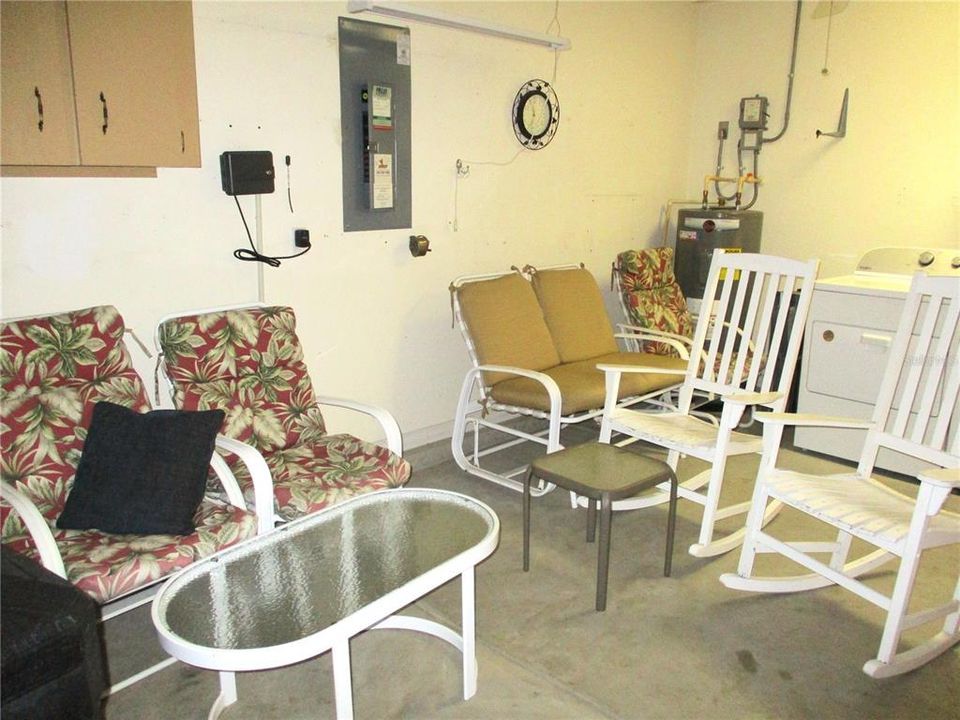 Под контрактом: $224,000 (2 спален, 2 ванн, 1536 Квадратных фут)