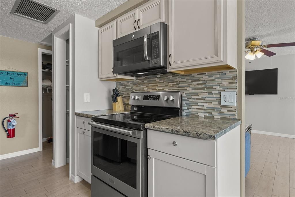 For Sale: $1,300,000 (4 beds, 0 baths, 1738 Square Feet)