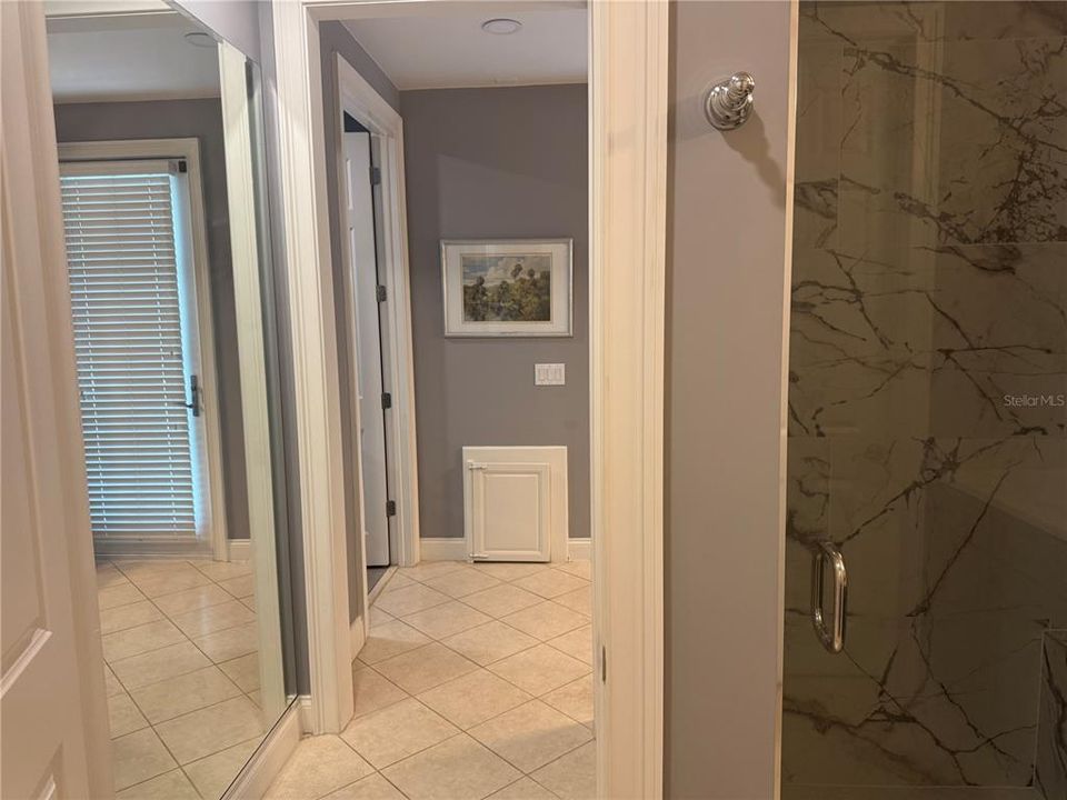 待售: $3,200,000 (6 贝兹, 6 浴室, 6560 平方英尺)