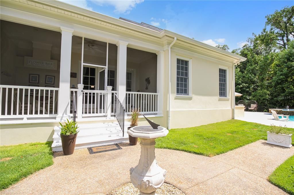 待售: $3,200,000 (6 贝兹, 6 浴室, 6560 平方英尺)