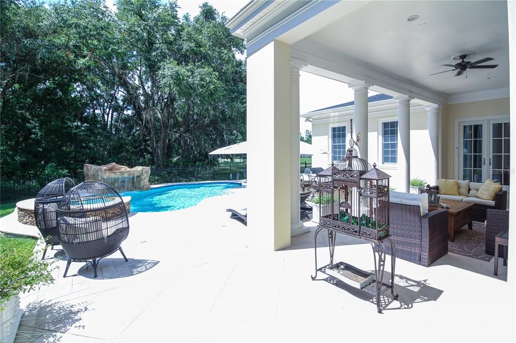 待售: $3,200,000 (6 贝兹, 6 浴室, 6560 平方英尺)