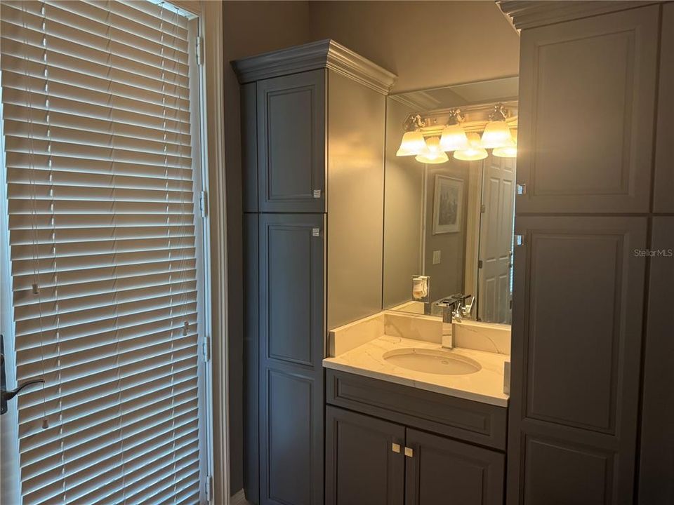 待售: $3,200,000 (6 贝兹, 6 浴室, 6560 平方英尺)