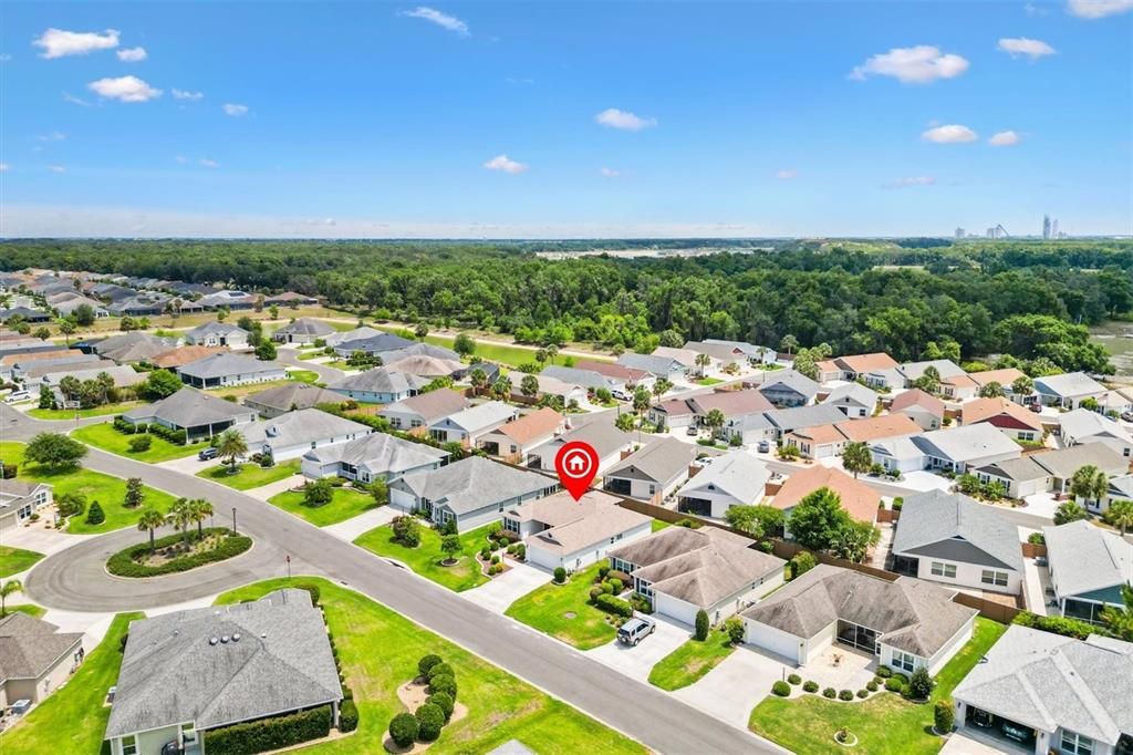 Activo con contrato: $330,000 (3 camas, 2 baños, 1392 Pies cuadrados)