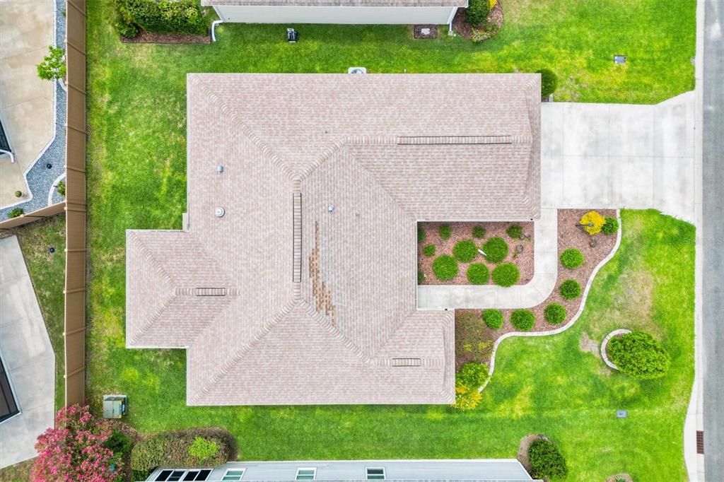 Activo con contrato: $330,000 (3 camas, 2 baños, 1392 Pies cuadrados)