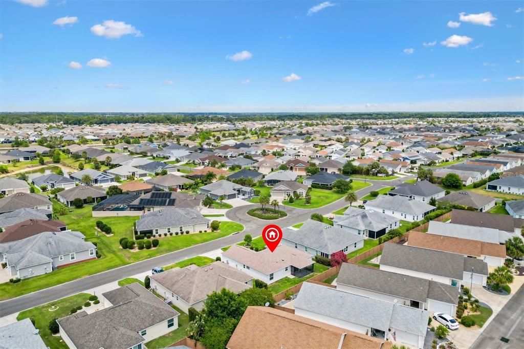 Activo con contrato: $330,000 (3 camas, 2 baños, 1392 Pies cuadrados)