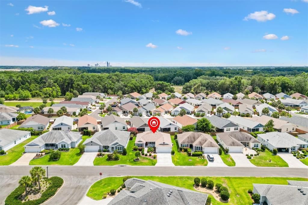 Activo con contrato: $330,000 (3 camas, 2 baños, 1392 Pies cuadrados)