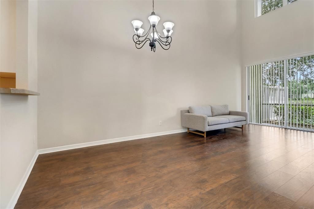 For Sale: $425,000 (3 beds, 2 baths, 1985 Square Feet)