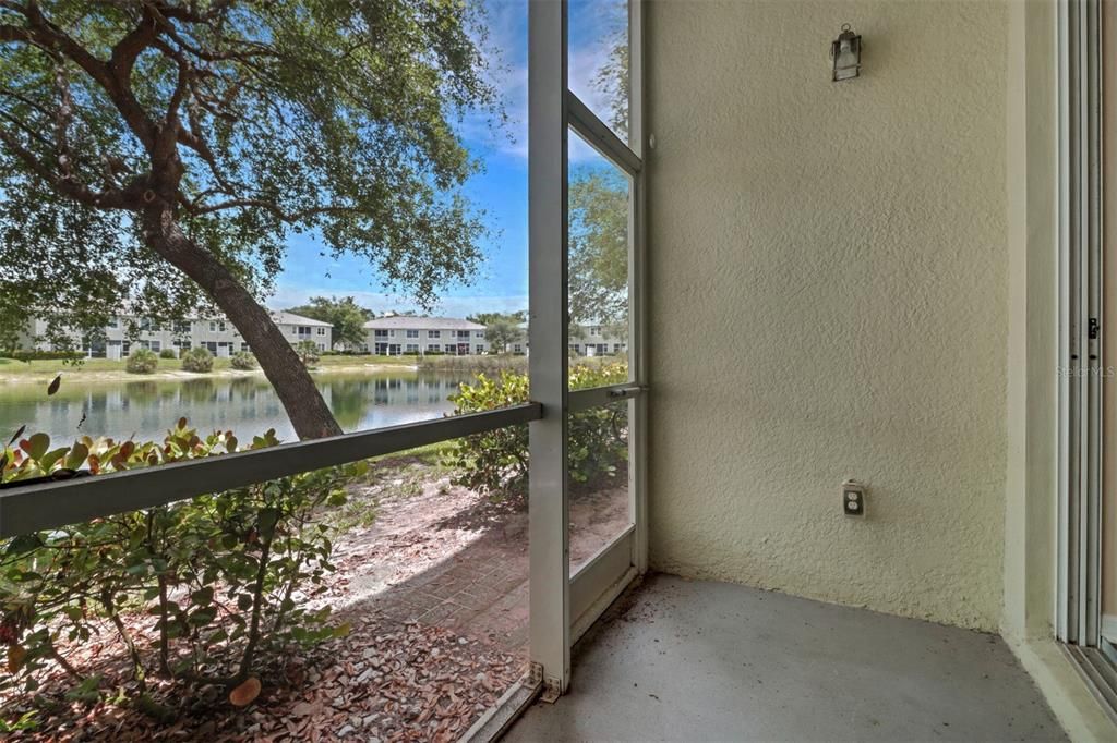 For Sale: $425,000 (3 beds, 2 baths, 1985 Square Feet)