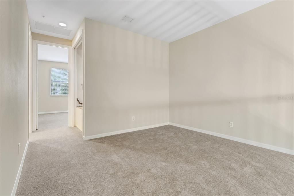 For Sale: $425,000 (3 beds, 2 baths, 1985 Square Feet)