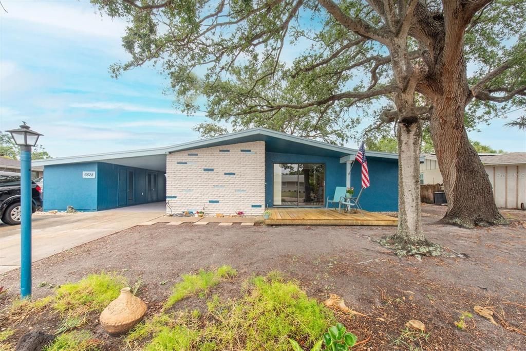 Недавно продано: $279,900 (3 спален, 1 ванн, 1060 Квадратных фут)