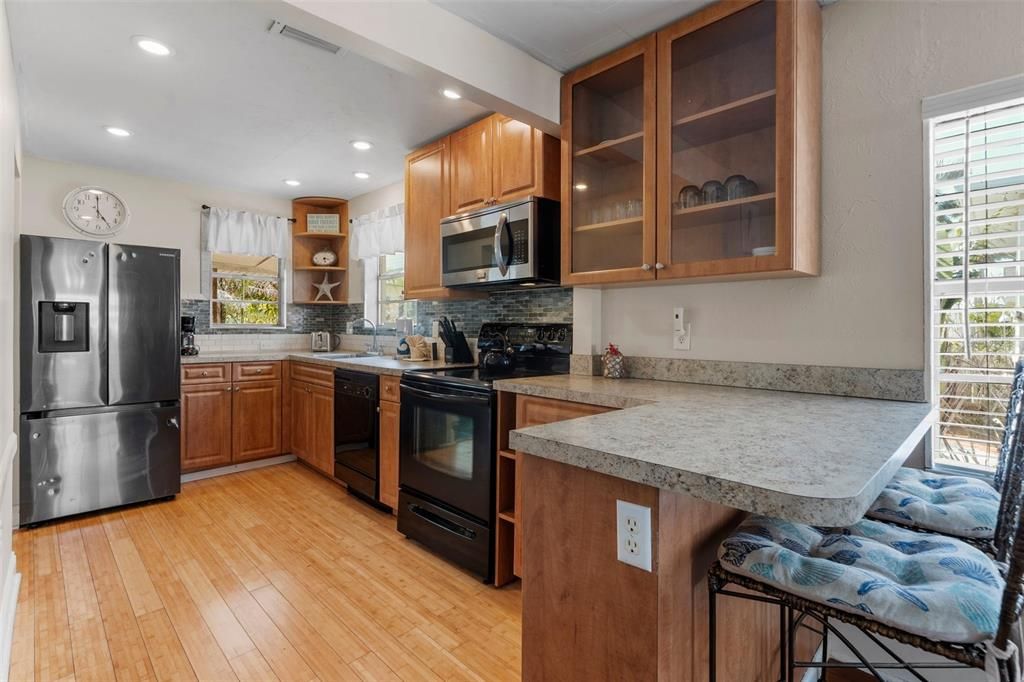 For Sale: $1,575,000 (5 beds, 0 baths, 2320 Square Feet)