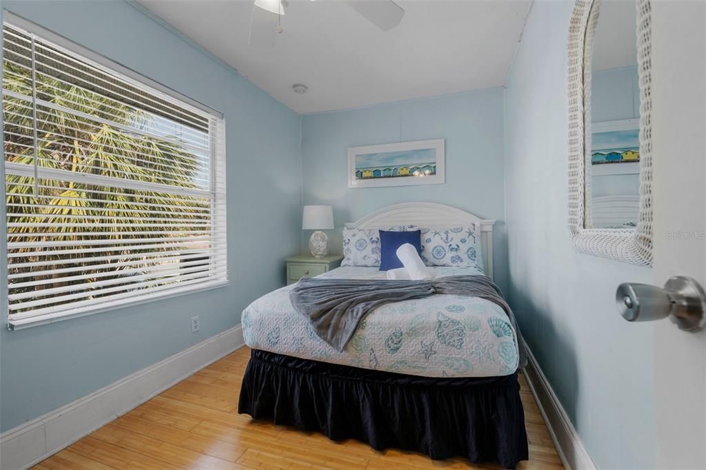 For Sale: $1,575,000 (5 beds, 0 baths, 2320 Square Feet)