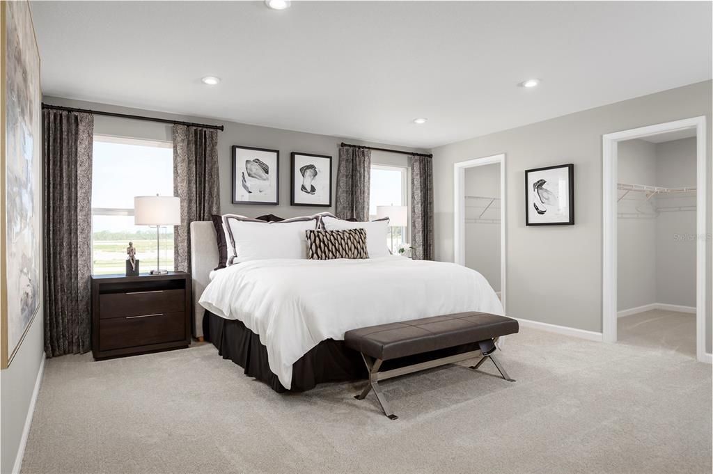 合同活跃: $498,290 (4 贝兹, 3 浴室, 3287 平方英尺)