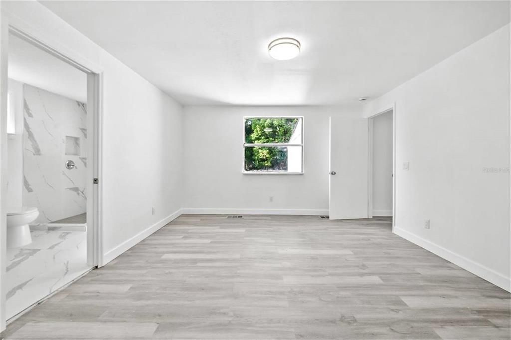 Active With Contract: $269,950 (4 beds, 3 baths, 2052 Square Feet)