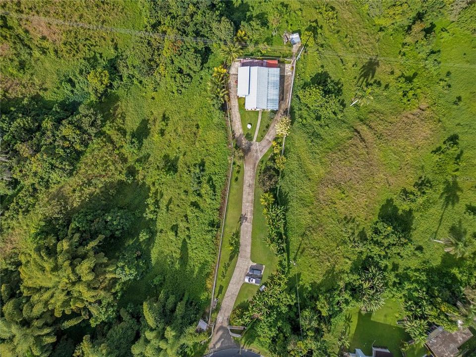 For Sale: $625,000 (5 beds, 2 baths, 2116 Square Feet)