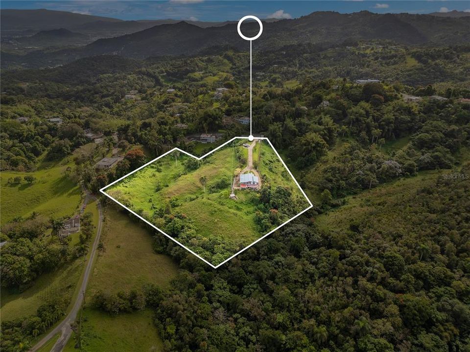 For Sale: $625,000 (5 beds, 2 baths, 2116 Square Feet)