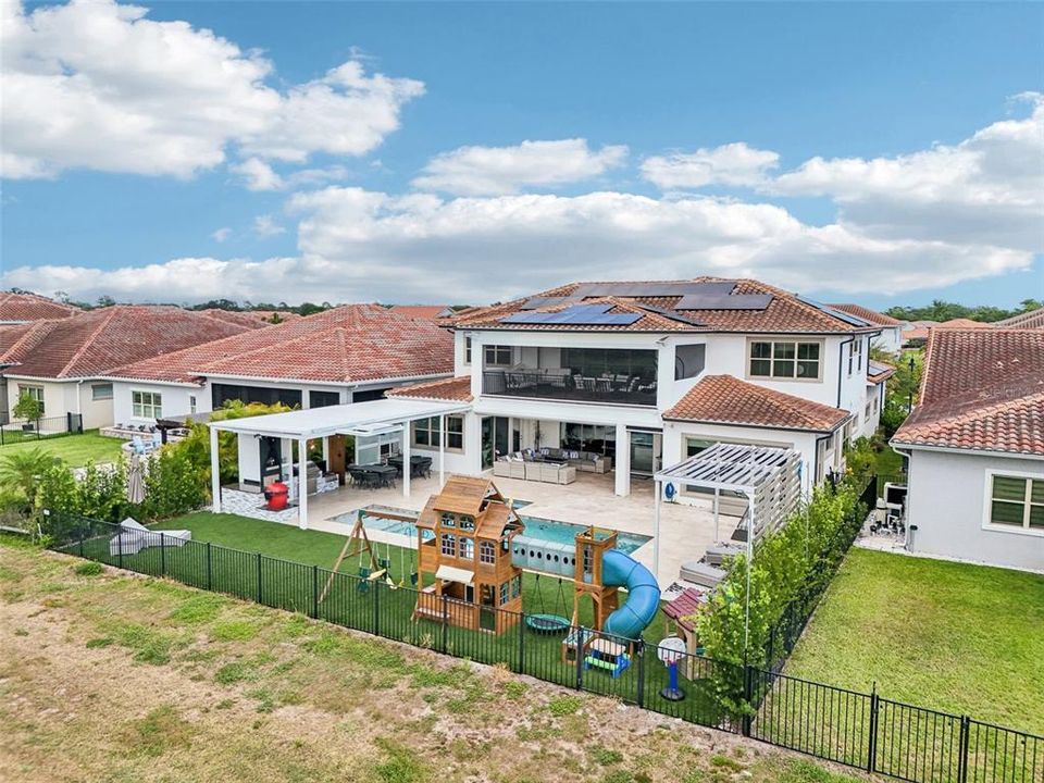 На продажу: $1,989,999 (5 спален, 5 ванн, 5449 Квадратных фут)