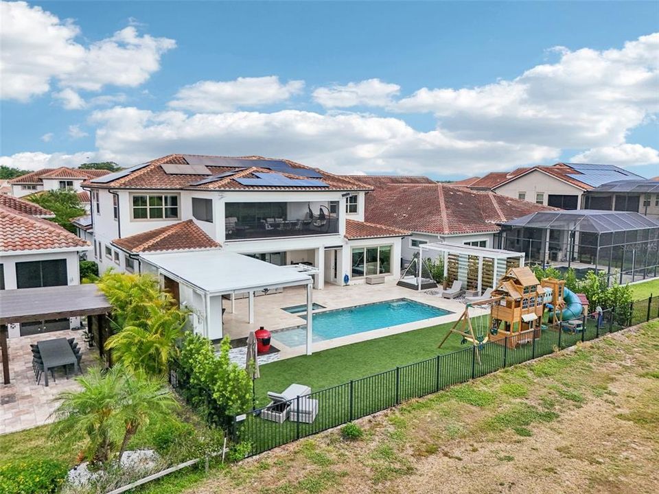 На продажу: $1,989,999 (5 спален, 5 ванн, 5449 Квадратных фут)
