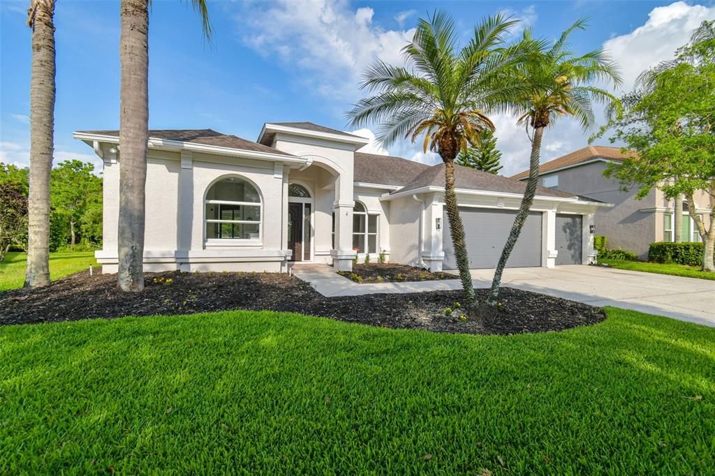 Recently Sold: $529,000 (4 beds, 3 baths, 2090 Square Feet)