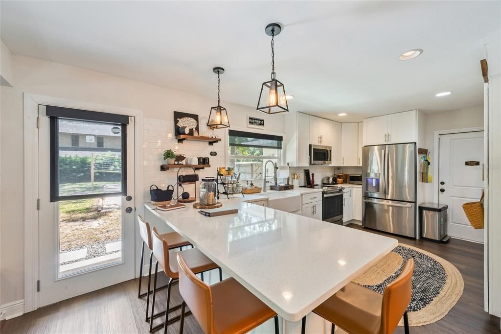 For Rent: $4,450 (3 beds, 2 baths, 1914 Square Feet)