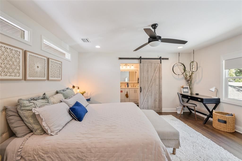 For Rent: $4,450 (3 beds, 2 baths, 1914 Square Feet)