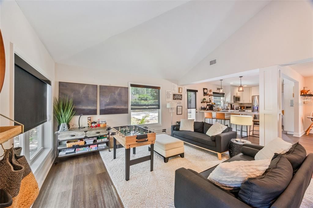 For Rent: $4,450 (3 beds, 2 baths, 1914 Square Feet)