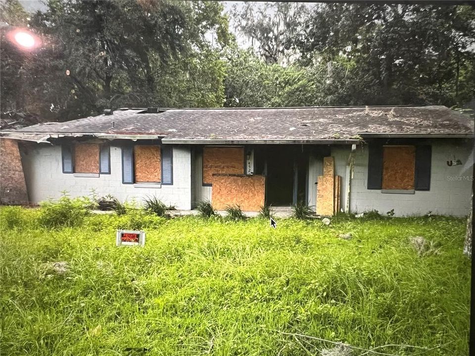 Recently Sold: $49,900 (4 beds, 2 baths, 1463 Square Feet)