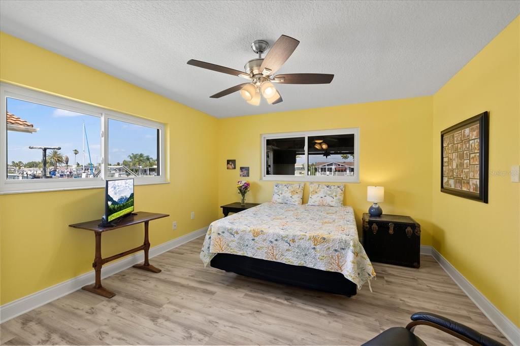 Active With Contract: $679,000 (3 beds, 2 baths, 2094 Square Feet)