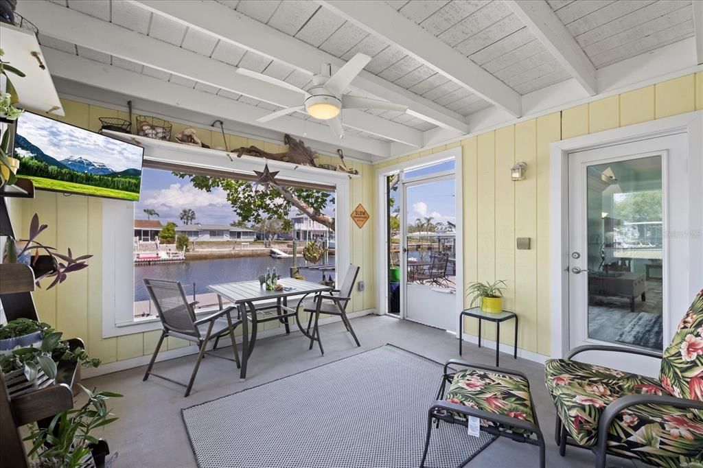 Active With Contract: $679,000 (3 beds, 2 baths, 2094 Square Feet)