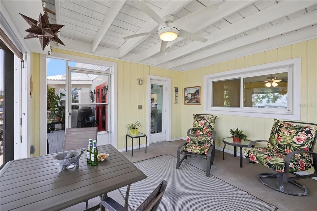 Active With Contract: $679,000 (3 beds, 2 baths, 2094 Square Feet)