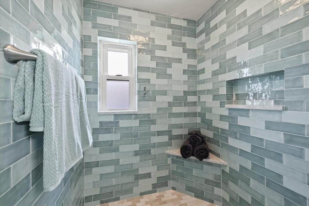 Active With Contract: $679,000 (3 beds, 2 baths, 2094 Square Feet)