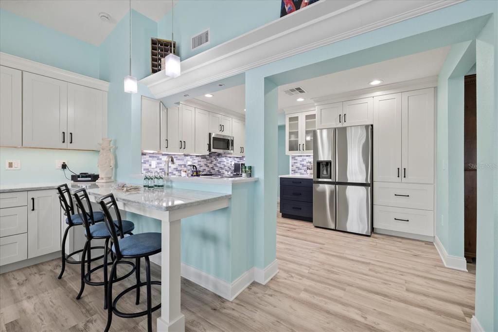 Active With Contract: $679,000 (3 beds, 2 baths, 2094 Square Feet)