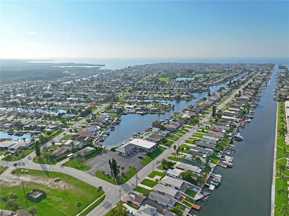 Active With Contract: $679,000 (3 beds, 2 baths, 2094 Square Feet)