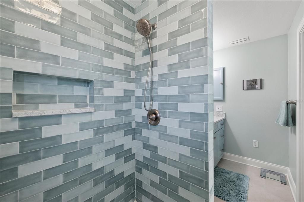 Active With Contract: $679,000 (3 beds, 2 baths, 2094 Square Feet)