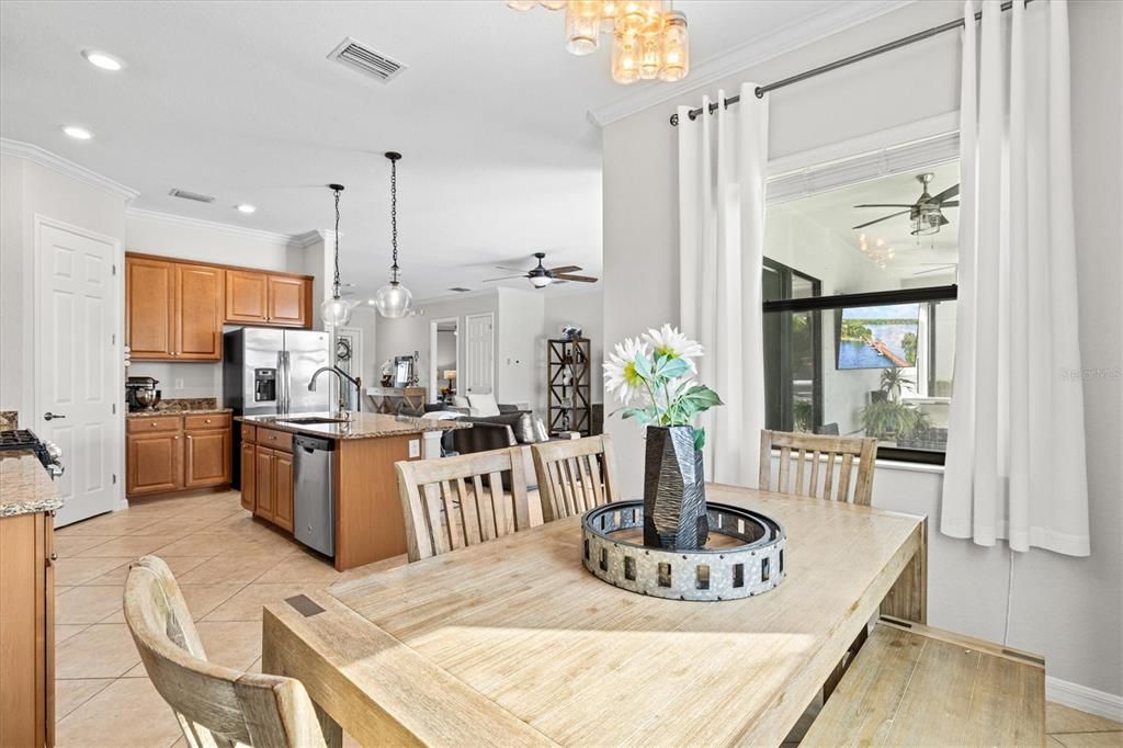 Active With Contract: $894,000 (6 beds, 4 baths, 3915 Square Feet)