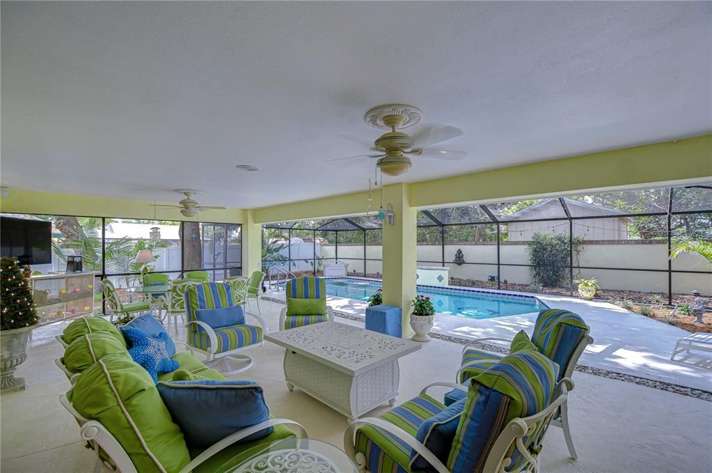 For Sale: $675,000 (4 beds, 3 baths, 2837 Square Feet)