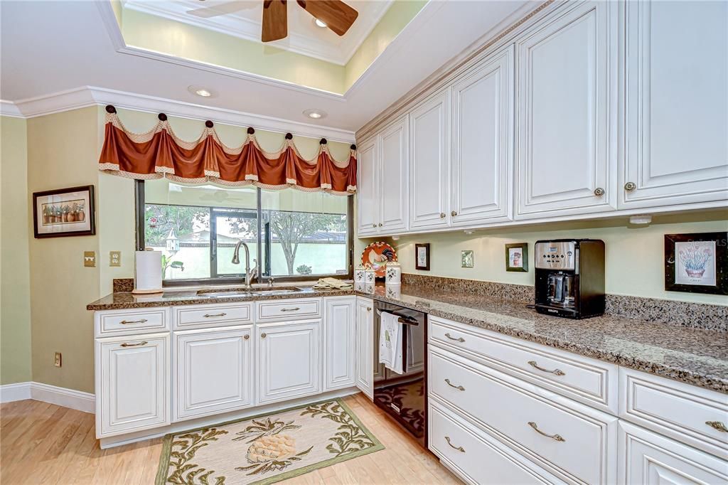 For Sale: $675,000 (4 beds, 3 baths, 2837 Square Feet)